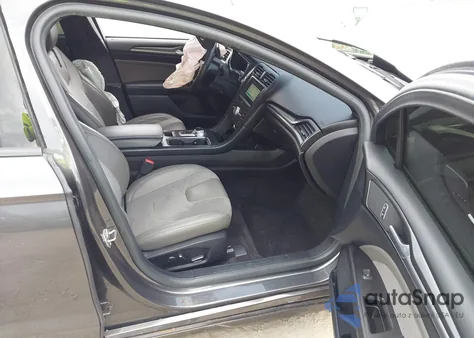 2017 Ford Fusion Sport z USA, uszkodzony, nr VIN 3FA6P0VP9HR298576